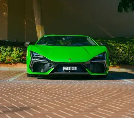 Sell your car at a fair price. Get started with us today.