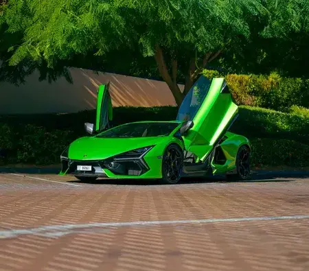 Sell your car at a fair price. Get started with us today.